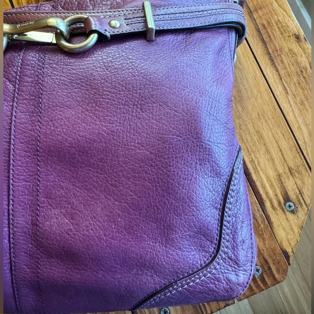 COACH Hampton Shoulder Bag